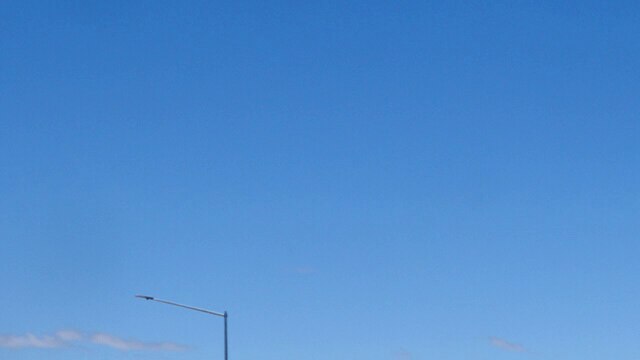 Transport industry slams '17-hour delay' in reopening Stuart Highway