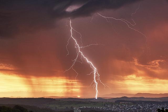 Image: Thunderstorms possible for central and eastern NSW on Sunday. Source: Pixabay