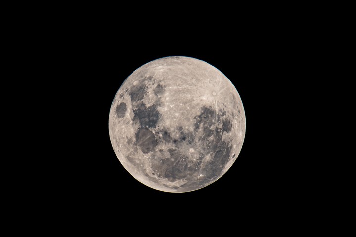 Image: Easter Sunday is the first Sunday after the first full moon after the March equinox. Source: iStock/Merrillie