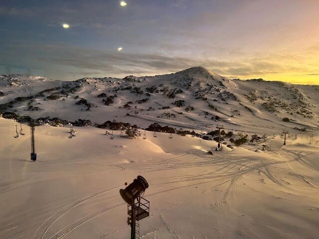 Image: Sunrise over Perisher, NSW in June 2022. Source: Instagram / @explore_with_jodie