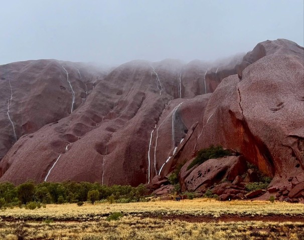 Image: Waterfalls on Uluru this week. Source: @noplan.lifestyle / Instagram.