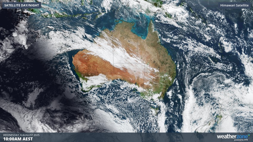 Image: Northwest cloudbands often stretch thousands of kilometres across Australia. Source: Weatherzone