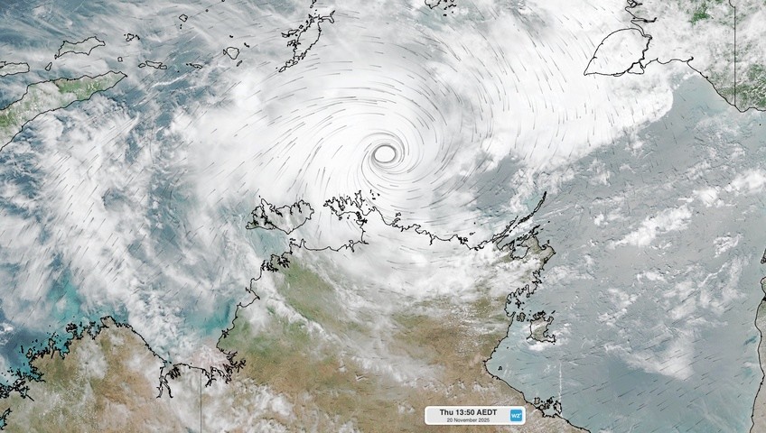 Image: Composite satellite and modelled wind at 1:50pm AEDT on Thursday, November 20, showing Tropical Cyclone Fina north of the NT. Source: Weatherzone.