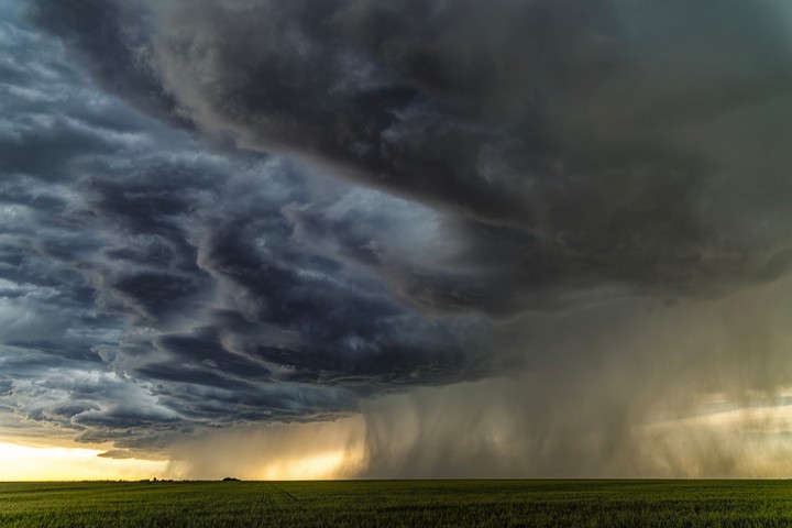 Image: Heavy rain will soak central Australia this week, causing flooding in several states and territories. Source: iStock / Darren Bennett.
