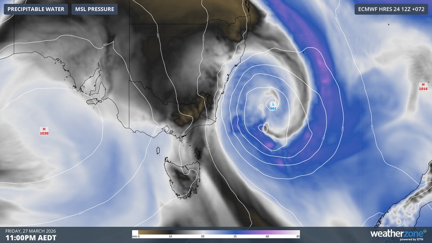 Image: Forecast mean sea level pressure and precipitable water on Friday night. Source: Weatherzone.
