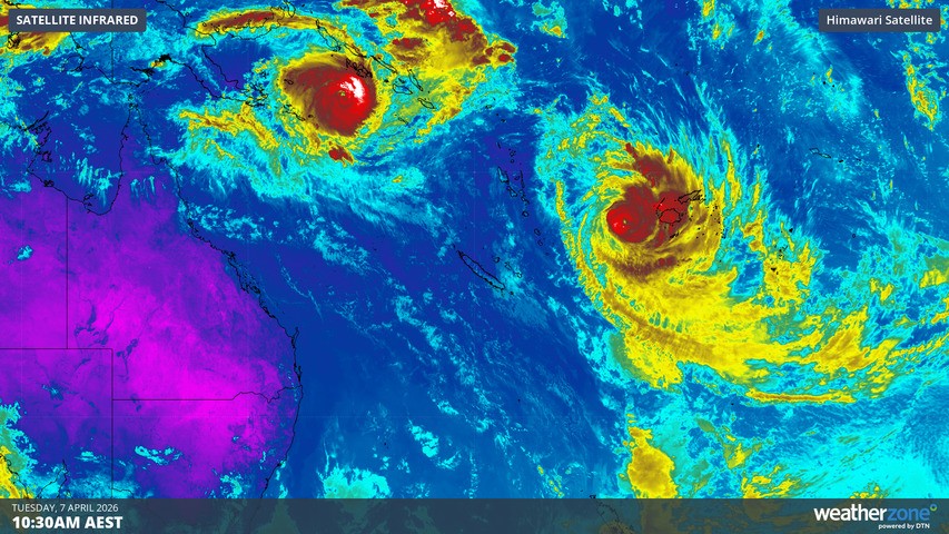 Image: Infrared satellite imagery showing Severe Tropical Cyclones Maila and Vaianu in the South Pacific. Source: Weatherzone