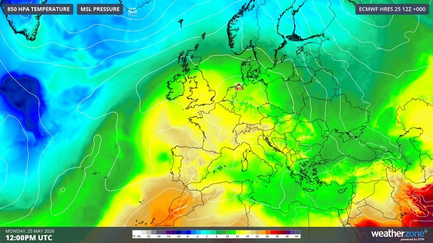 Image: Modelled 850 hPa temperature and mean sea level pressure on Monday, May 25, 2026, showing high pressure and warm air over the UK and Europe. Source: Weatherzone.