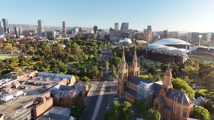 Image: Clear skies and calm winds contributed to Adelaide's coldest day so far this year. Source: iStock / iTraveller