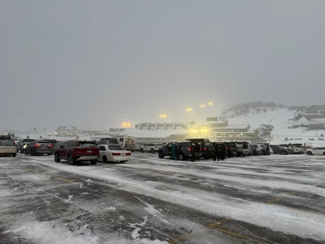 Image: A bleak scene in the Perisher carpark early on the morning of Wednesday, July 29, 2026. Source: Steve Smith
