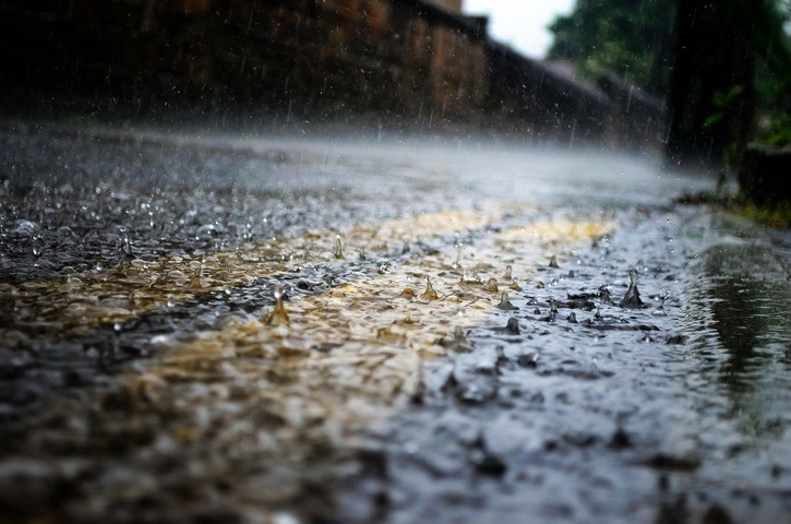 Image: Heavy rain and strong winds sweeping across southern Australia.. Source: Stock Image