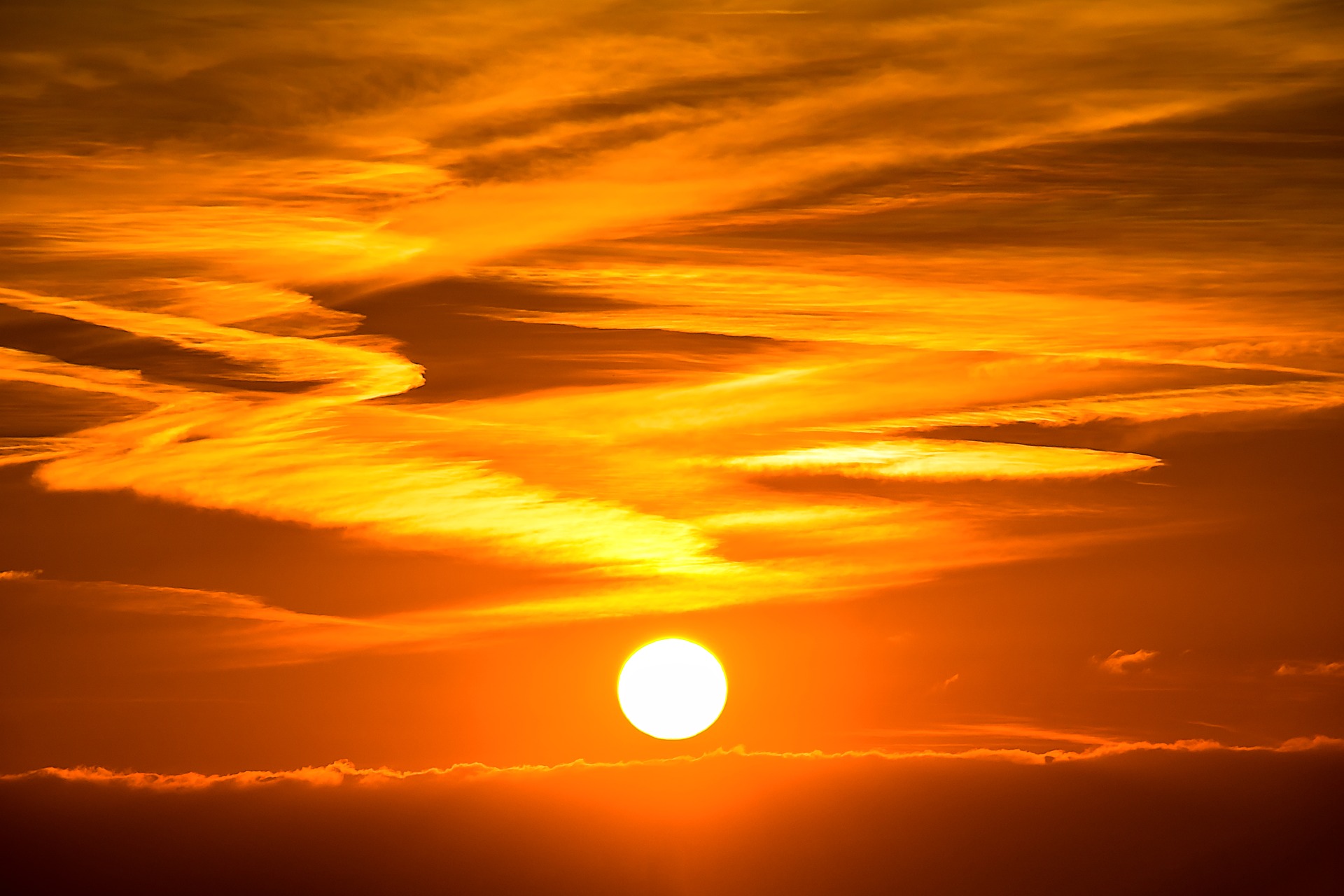 One of Australia's warmest and driest Octobers