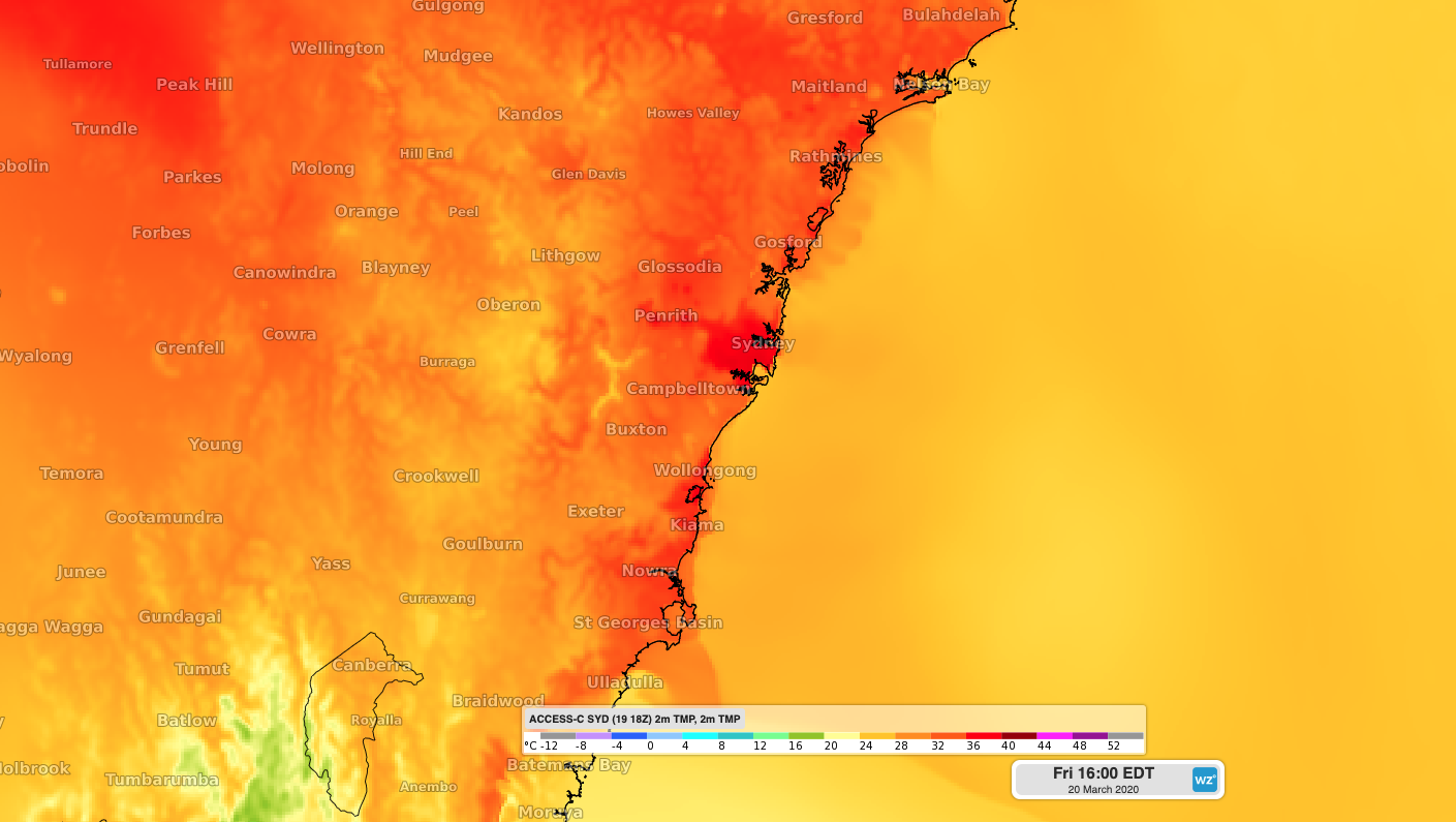 Sydney sweats amid late-season heat