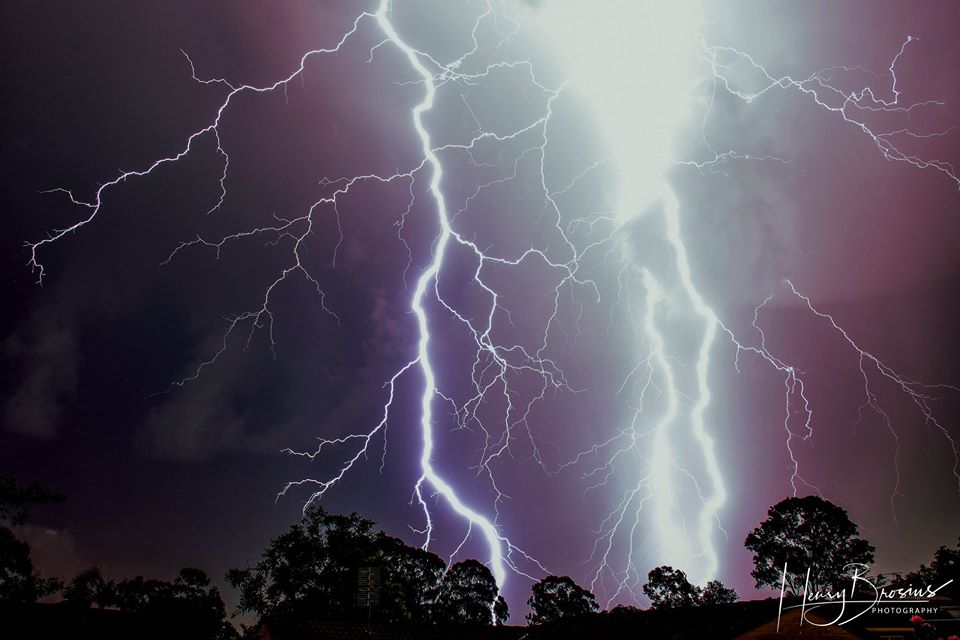 Severe thunderstorm outbreak in the outback 