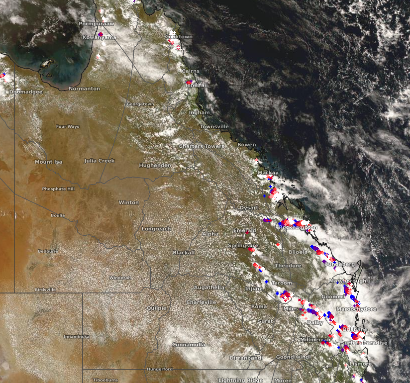 Thunderstorms light up skies over Queensland