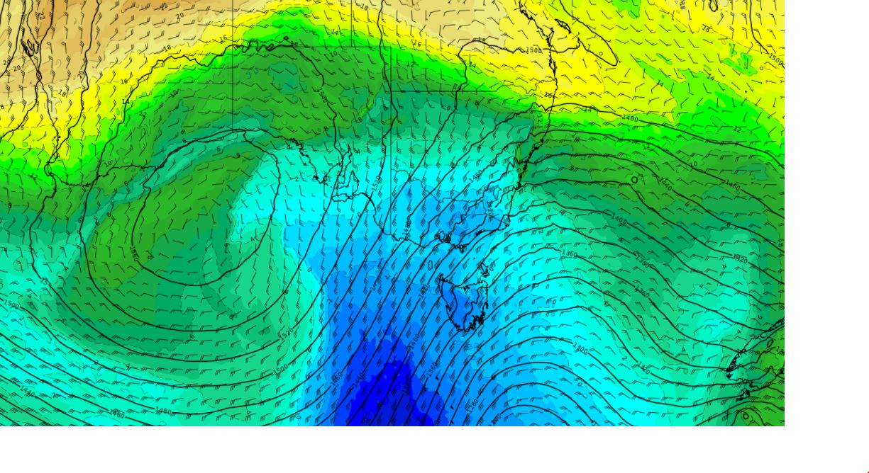 Brrrrrr! Here comes the first snowy blast of autumn for SE Aust