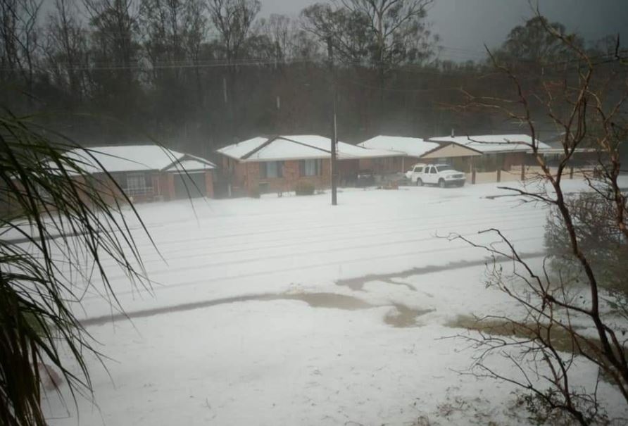 Coffs Harbour still an icy mess 16 hours after the hailstorm