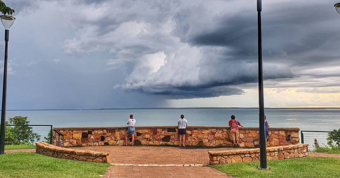 Storm complex takes 2000 km journey across Australia