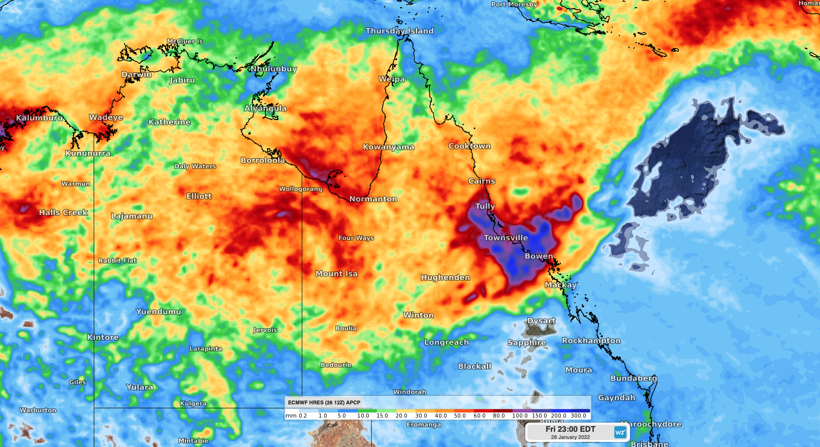 Heavy rain and storms hitting QLD