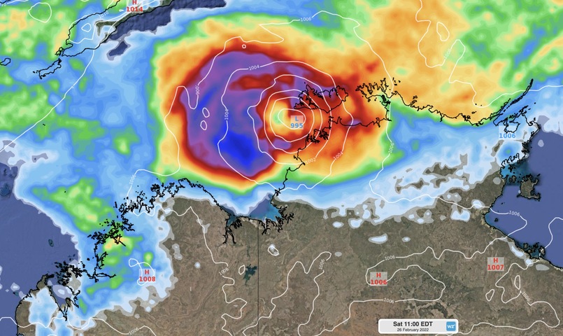 Darwin on tropical cyclone watch