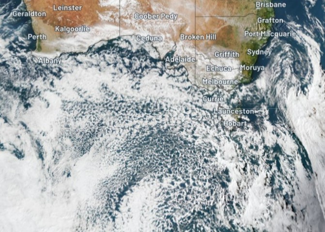 Beautiful speckled cloud mass over Great Australian Bight