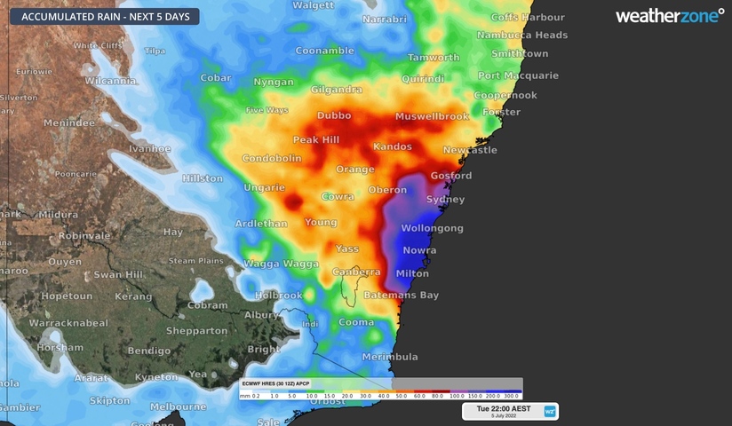 East Coast Low looms for NSW