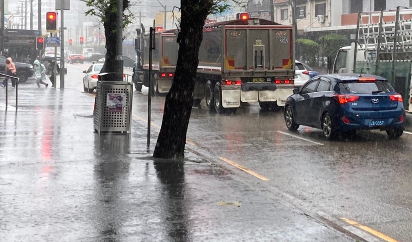 Soggy Sydney breaks the rainfall record