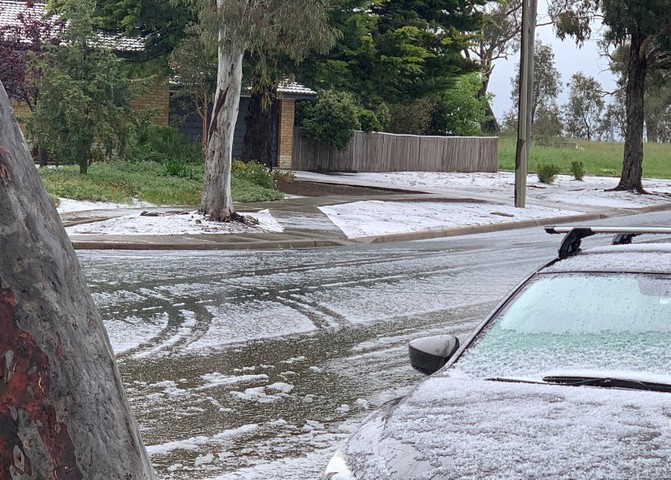 Graupel (not snow) falling in Canberra