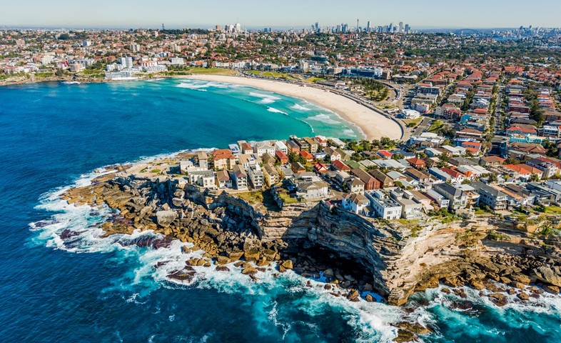 Sydney heading for hottest day in over two years
