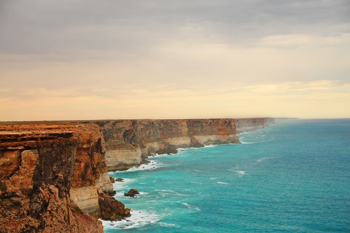 Winter heat records falling in southern Australia