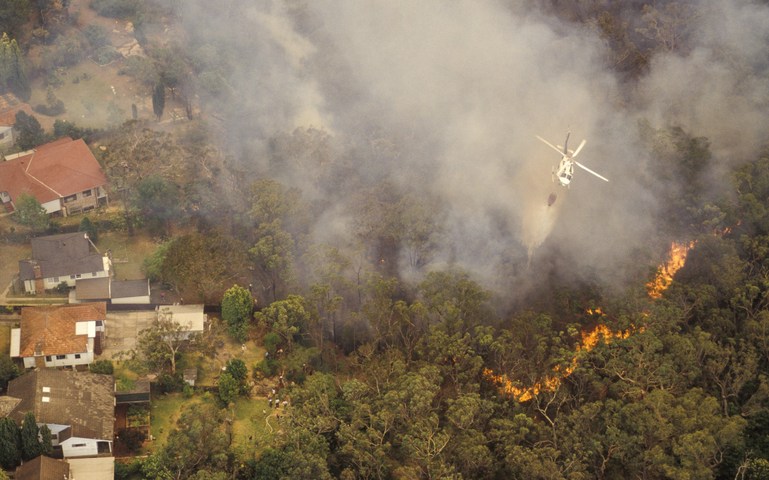 Damaging winds, fire, snow and rain to hit southeast Australia