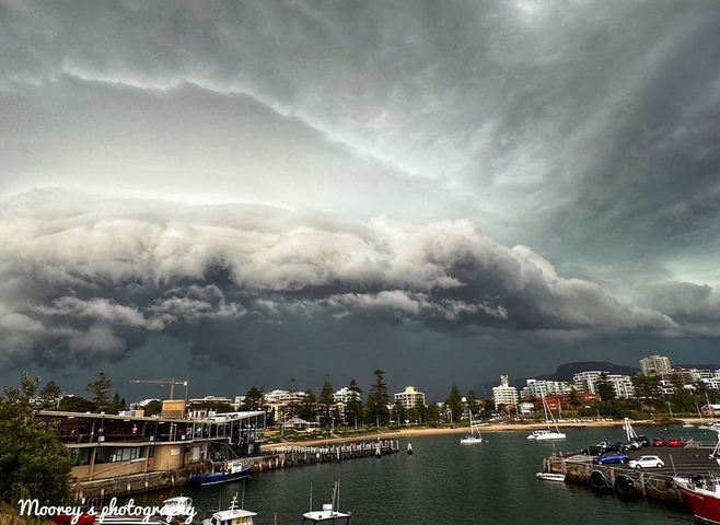Massive line of storms marches across eastern NSW