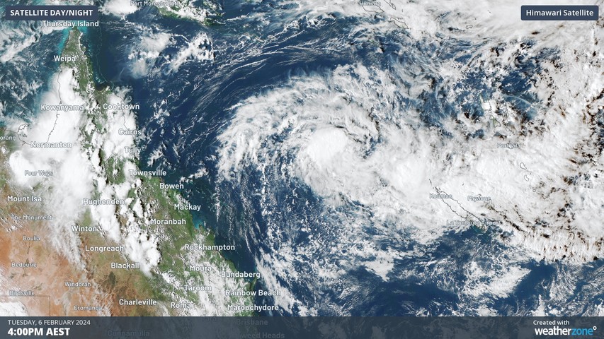 Queensland to dodge developing tropical low in Coral Sea