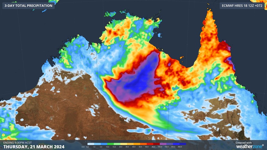 NT flooding as ex-Tropical Cyclone Megan moves inland