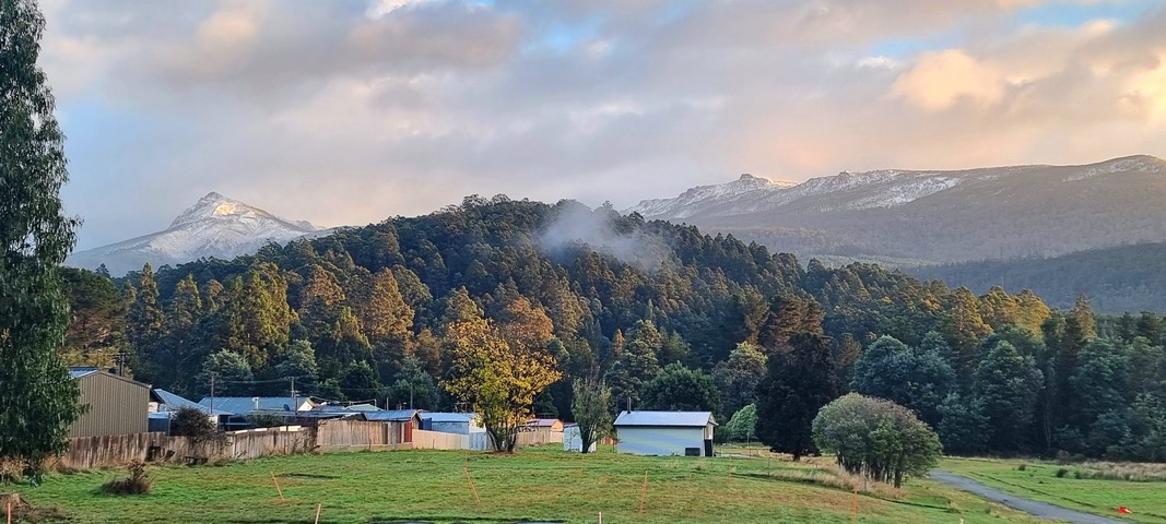 Image: The magnificent view from the Fika Time Cafe/Restaurant in Maydena, Tasmania. Source: Mike Callow/Fika Time Cafe